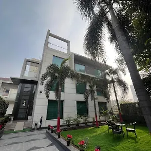 yuhi-hospitality-services.top-gurgaonhotels.com/